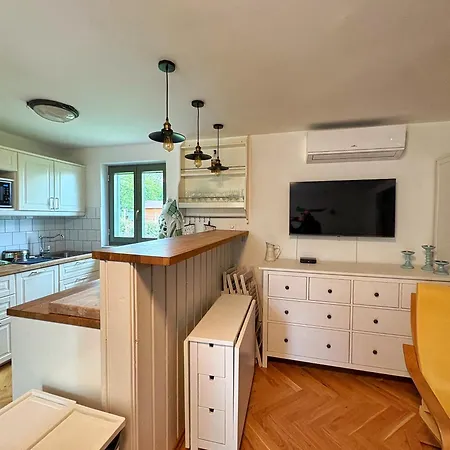 Apartament Haptapta House *