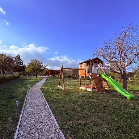 Haptapta House Apartamento *